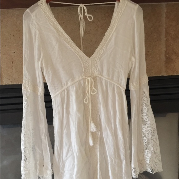 Cream dress - Picture 1 of 5